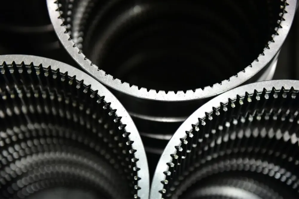 Industrial belts used in heavy-duty machinery